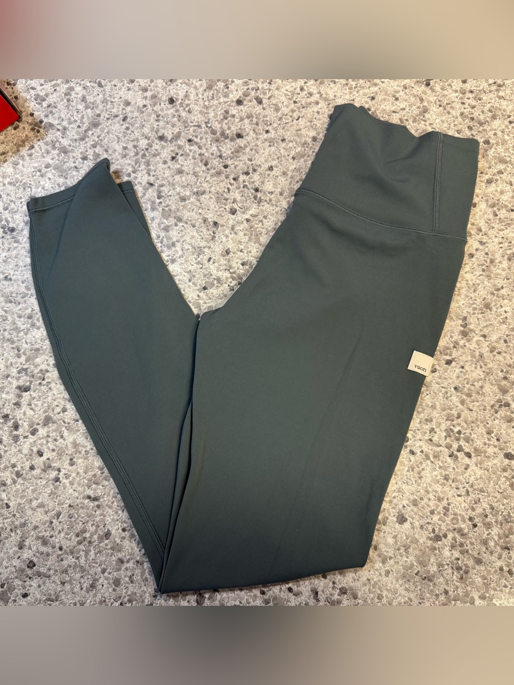 Vuori leggings in light green